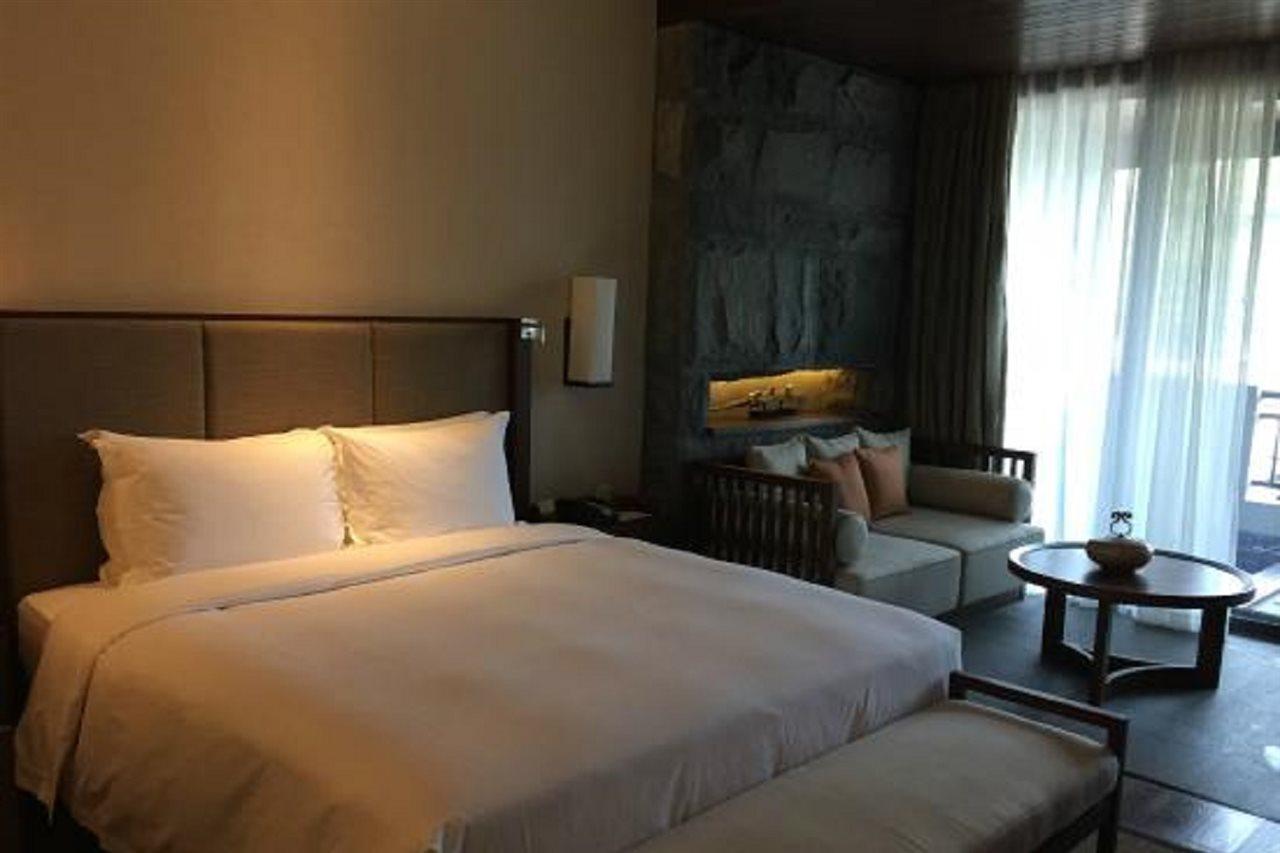 Doubletree Resort By Hilton Hotel Hainan - Qixianling Hot Spring Baoting Bagian luar foto