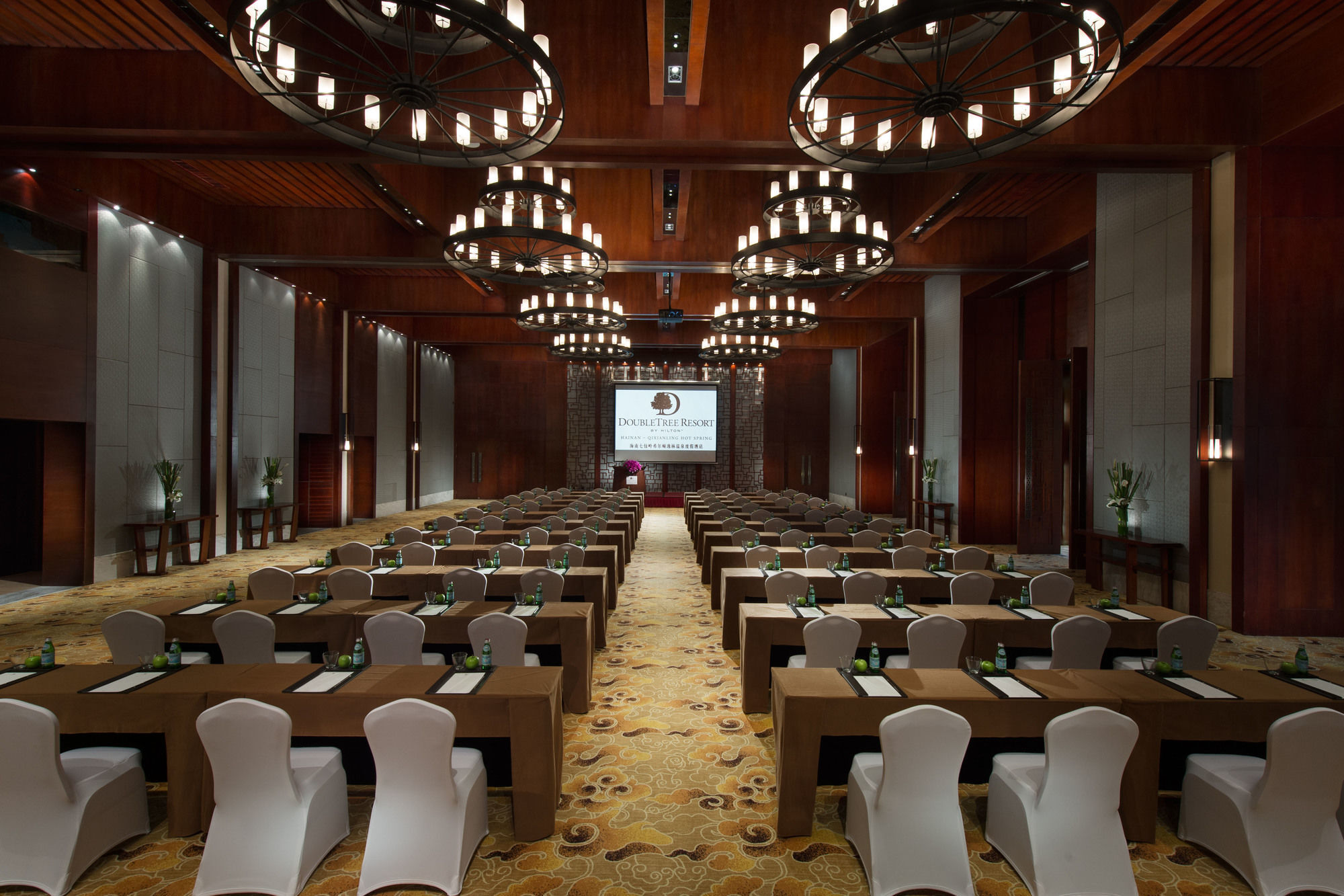 Doubletree Resort By Hilton Hotel Hainan - Qixianling Hot Spring Baoting Bagian luar foto